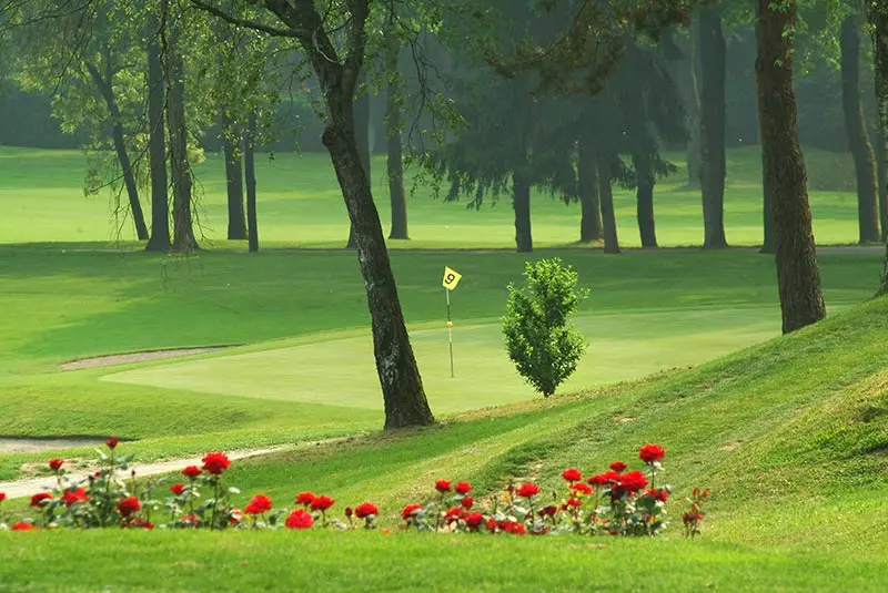 27 buche Campo da Golf Bergamo